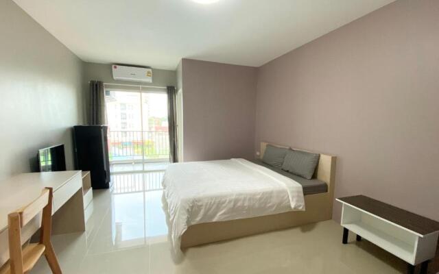 H12, The Stylish Apartment