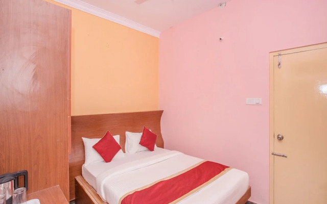 OYO 13024 Bip Inn 2021