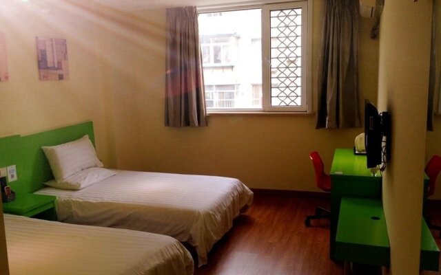 Hi Inn Shenyang Railway Station