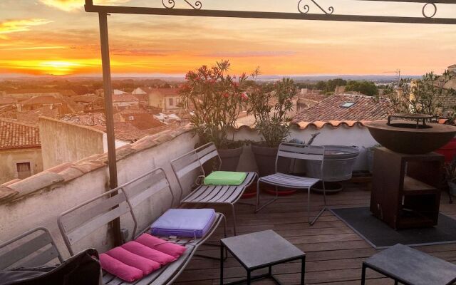 Le Louvre, Lieu atypique