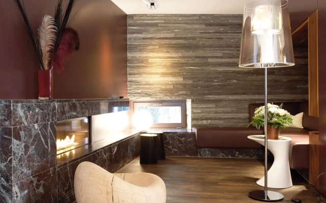 Seven Boutique Hotel