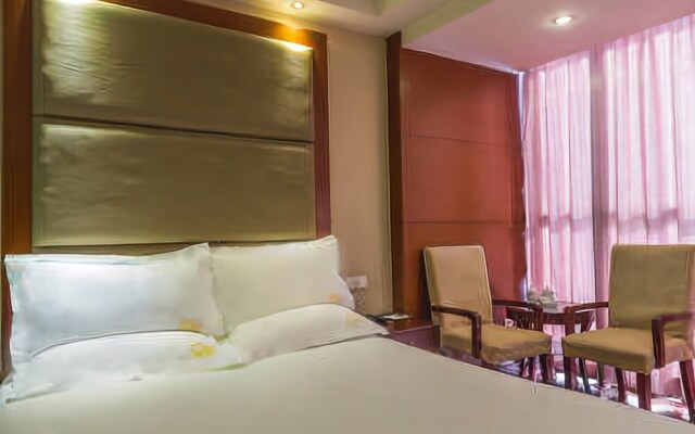 Home Inn Nantong Qingnian Middle Road