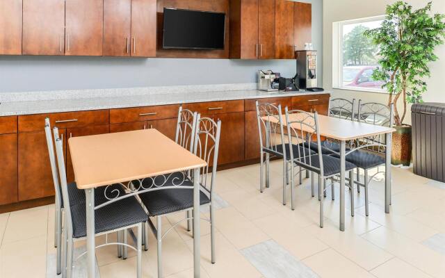 Econo Lodge Baton Rouge University Area