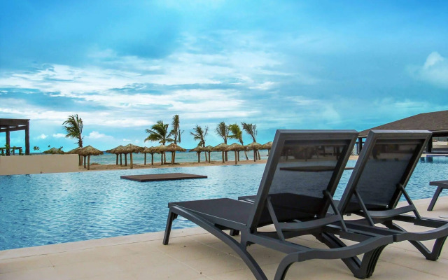 Royalton Blue Waters Montego Bay, An Autograph Collection All Inclusive Resort