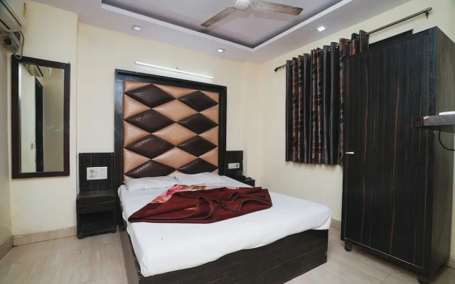 Hotel AV International Near New Delhi Railway Station, Paharganj