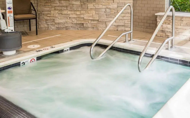 Cambria Suites Traverse City