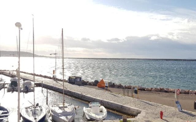 A La Voile Blanche