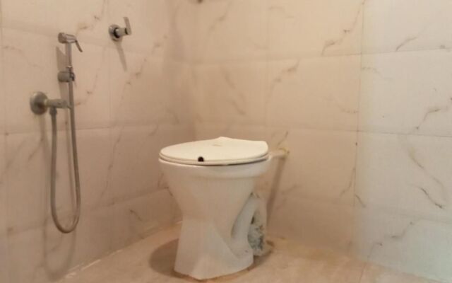 OYO Spot on  8592 Hotel Paras Palace