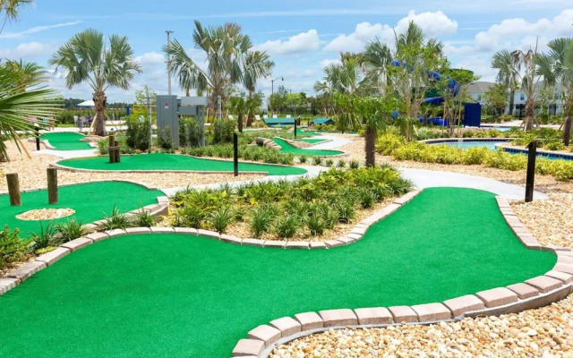 Amazing 4bdr House Storey Lake