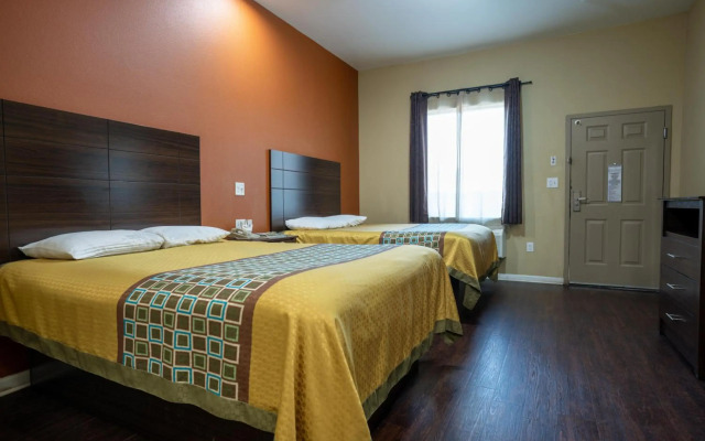 Texas Bungalows Hotel & Hotel Que at Lakeline Austin Cedar Park