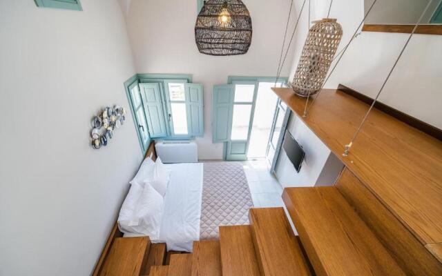 New Villa Katerina - 3 Villas & 3 Private Jacuzzi