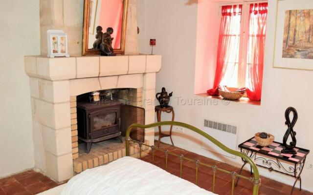 Gîte Saint-Jean-Saint-Germain, 4 pièces, 6 personnes - FR-1-381-52