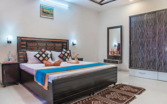 5 BHK by Bryll Homes