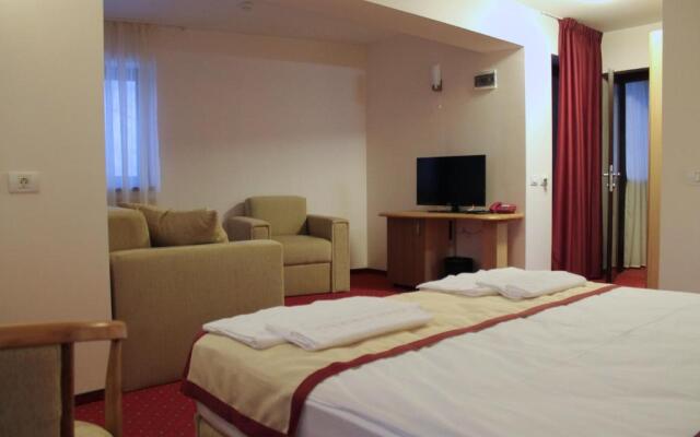 Hotel Carpati