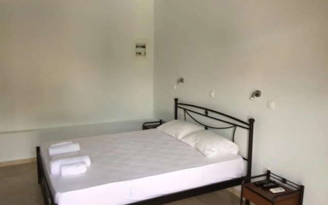 Iaso - Studio just 50m to the beach