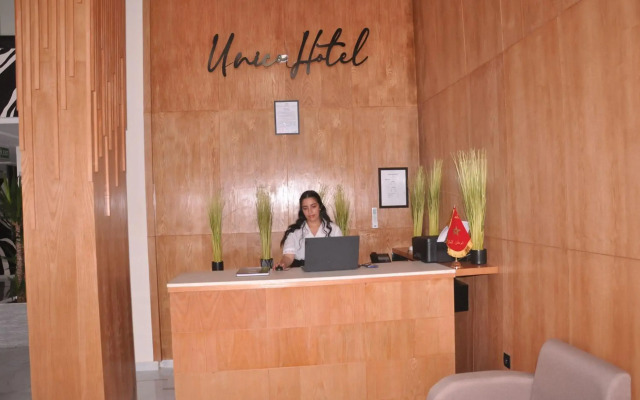 Hotel Unico Maarif