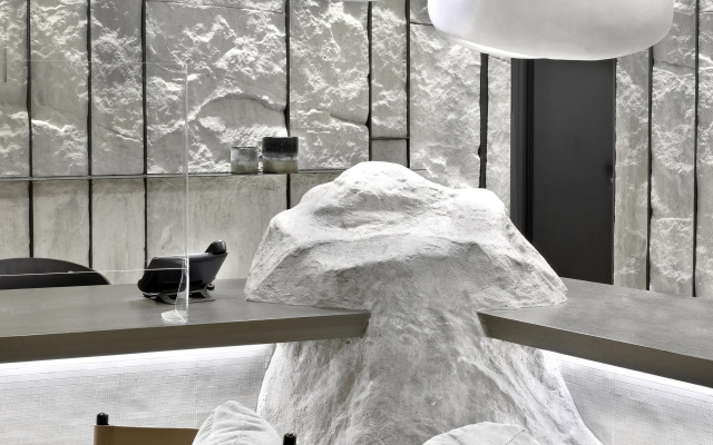 Aeonic Suites and Spa