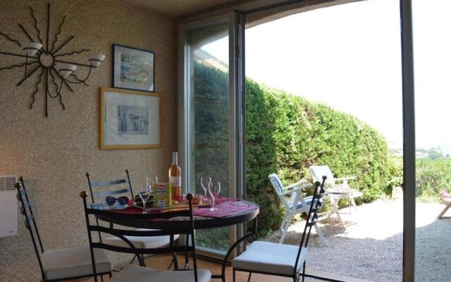 Appartement Sainte-Maxime, 2 pièces, 4 personnes - FR-1-226-317