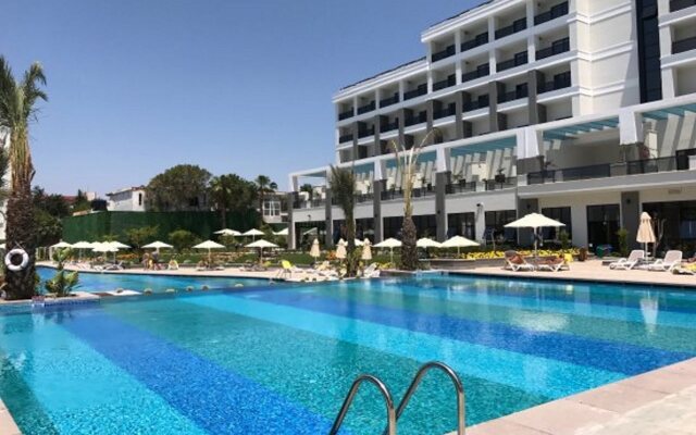 Seaden Valentine Resort & Spa 