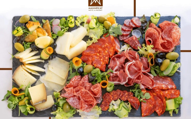 Magnificat - Hotel & Resort