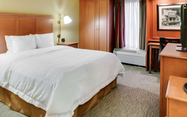 Pittsburgh Airport Inn and Suites