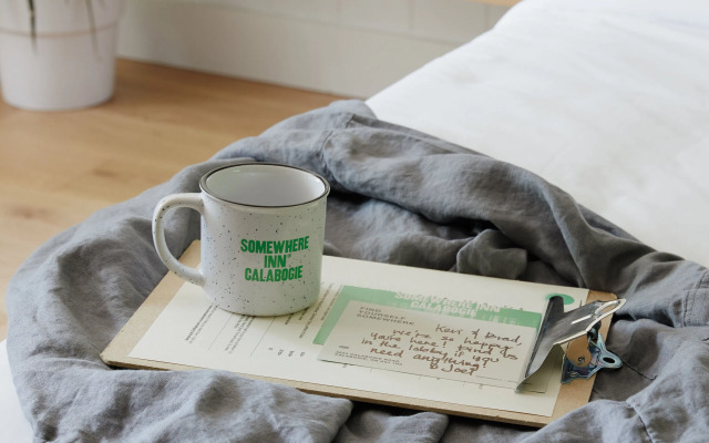 Somewhere Inn Calabogie