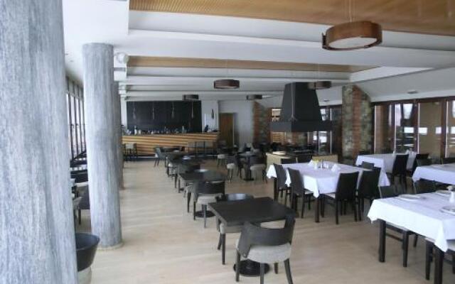 Iberis Hotel