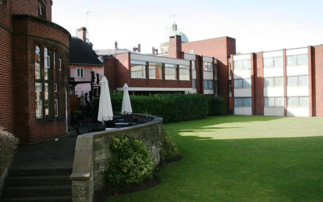 Best Western Plough & Harrow Hotel