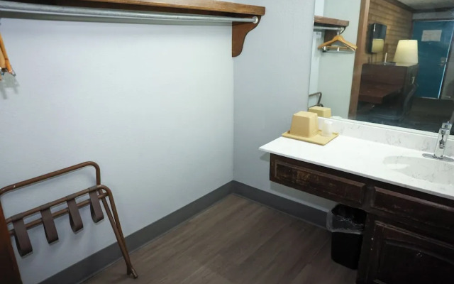 Rittiman Inn And Suites