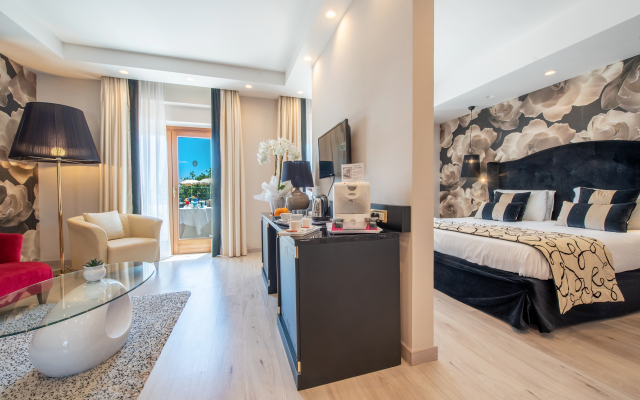 Nastro Azzurro Resort
