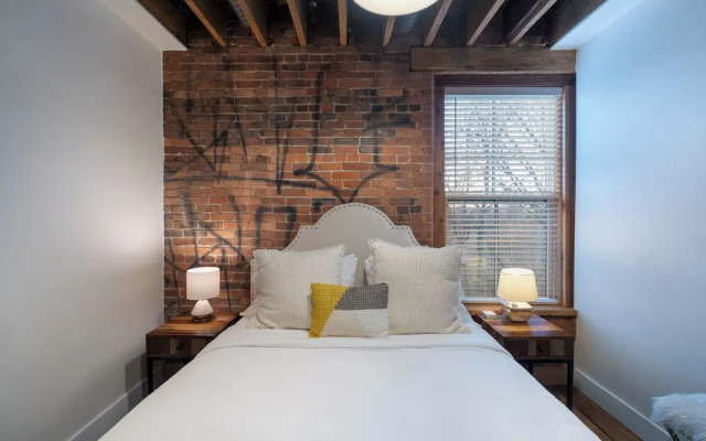 Cosmic Nashville at The 1865