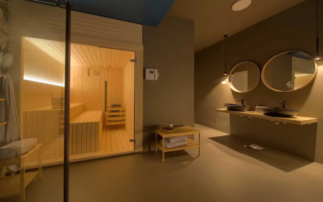 Villa Astrum With Heated Pool Jacuzzi and Sauna