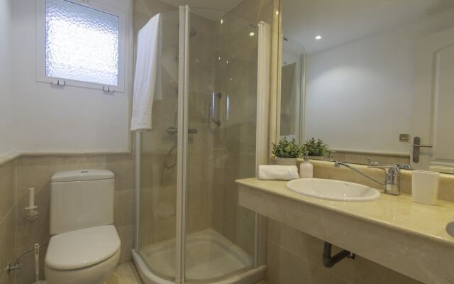 Frontline Duplex With Paradisiacal Views
