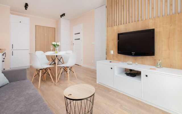 Osiedle Latarników Apartment by Renters