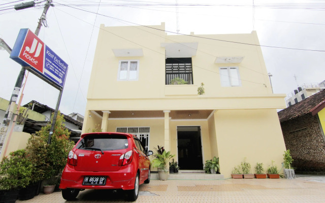 JJ House Gejayan