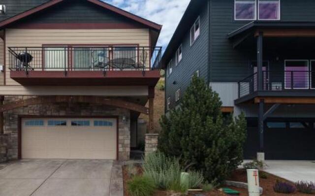 River Scene-River Vw-Ac-3br/3ba