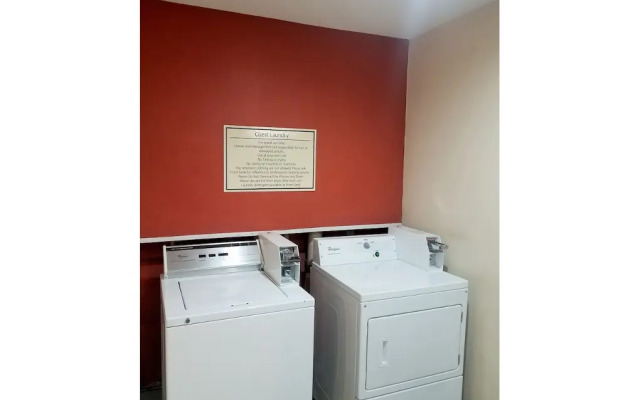 SureStay by Best Western Groves