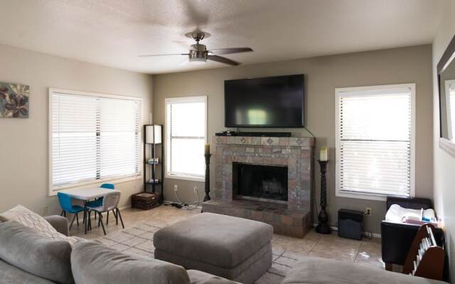 Scottsdale Serenity Pool  5Bd Sleeps 14