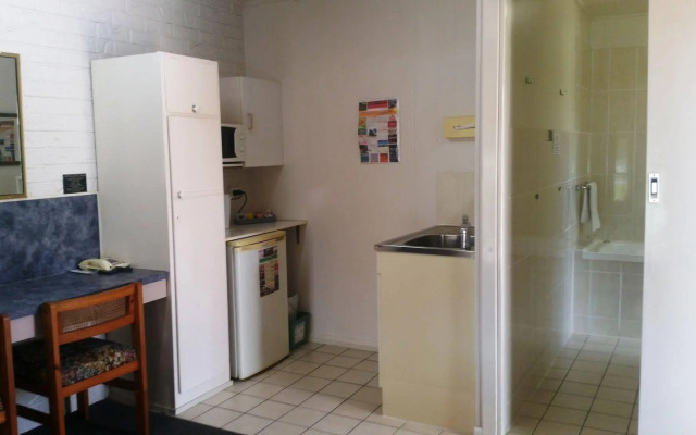 Bundaberg Coral Villa Motor Inn