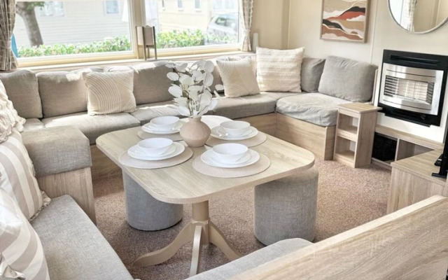 Casita De Cuervo at Country Park