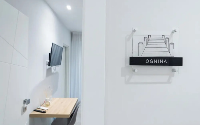 Catania E Dintorni Living Rooms