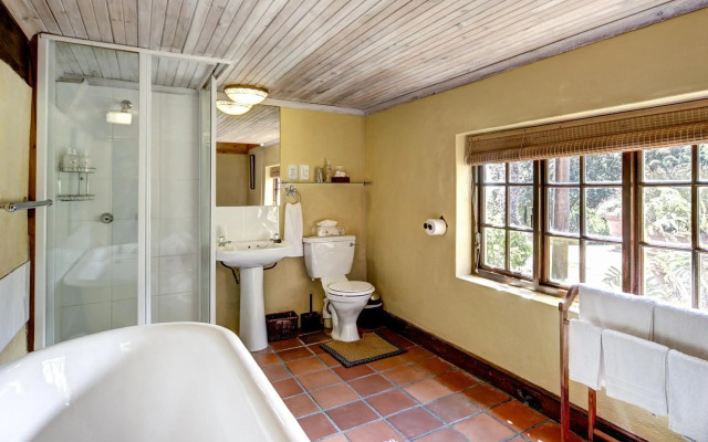 4 Wild Rose Country Lodge