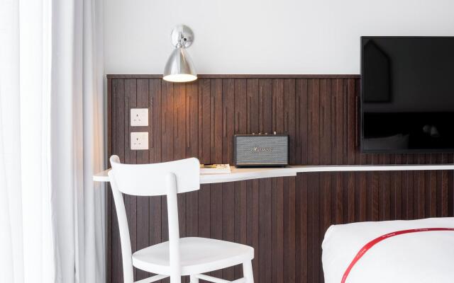 Ruby Zoe Hotel London