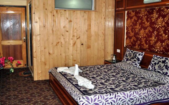 Hotel Regal Palace