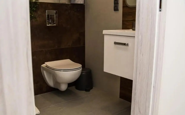 EASY RENT Apartments - BUSINESS CENTER 41