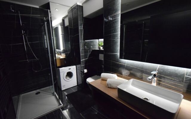 Jazine Lux Apartments