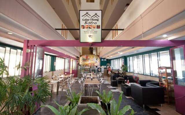 Galare Thong Tower Apartment & Condominium