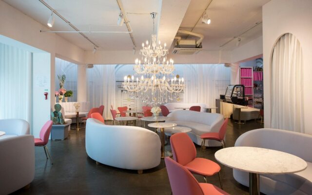 Lareem Boutique Hotel
