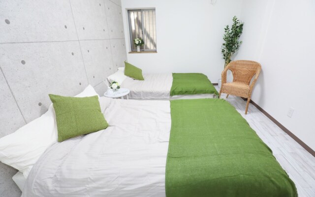 Osaka Umeda Station East H1