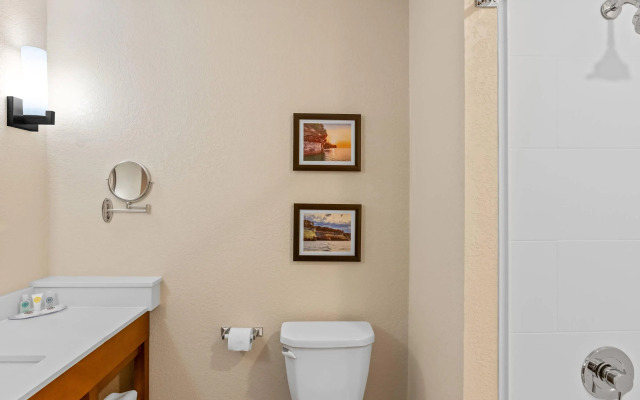 Comfort Inn & Suites Munising-Lakefront